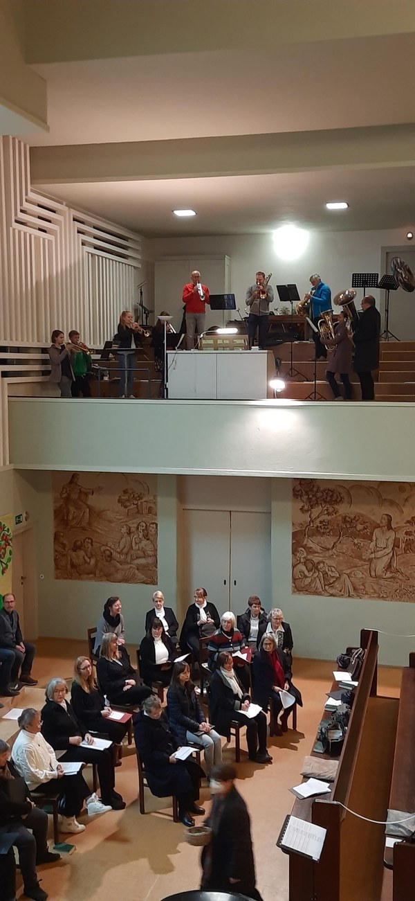 Bläser auf der Empore Bläser auf der Empore